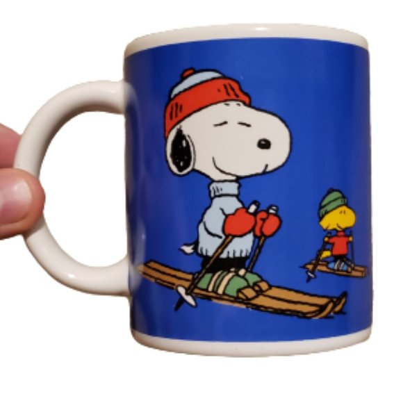 Vintage Peanuts UFS Inc. Coffee Mug Snoopy Woodstock Skiing Retro - Picture 1 of 4